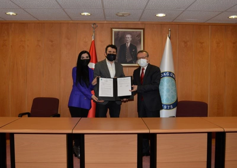 Kılavuz: “Topluma katkı görevimizi yapıyoruz”
