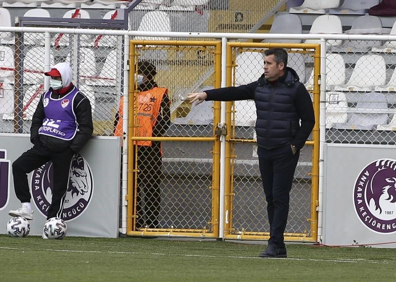 Hüseyin Eroğlu: “Maça iyi başladık fakat ikinci dakikada yaşadığımız sakatlık ister istemez dengemizi bozdu”

