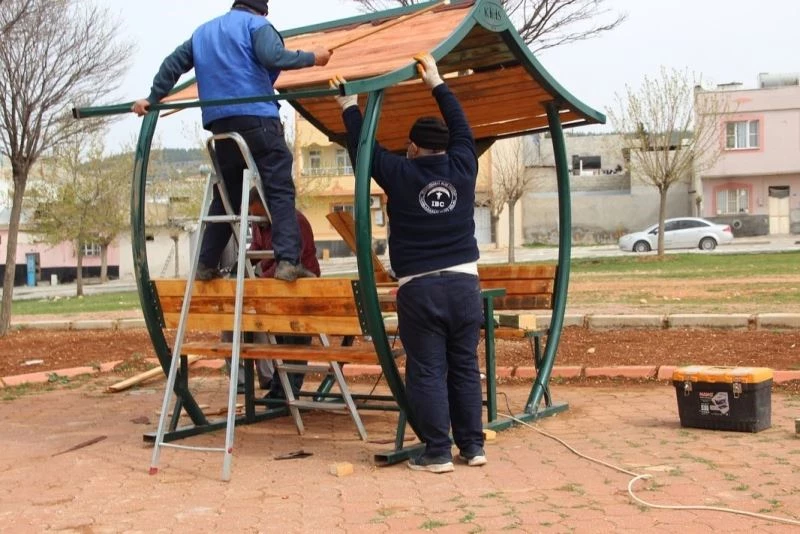 Parklar yaz aylarına hazırlanıyor
