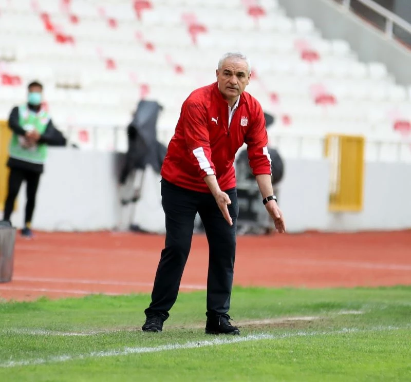 Rıza Çalımbay, en uzun seriyi tekrar yakalamak istiyor
