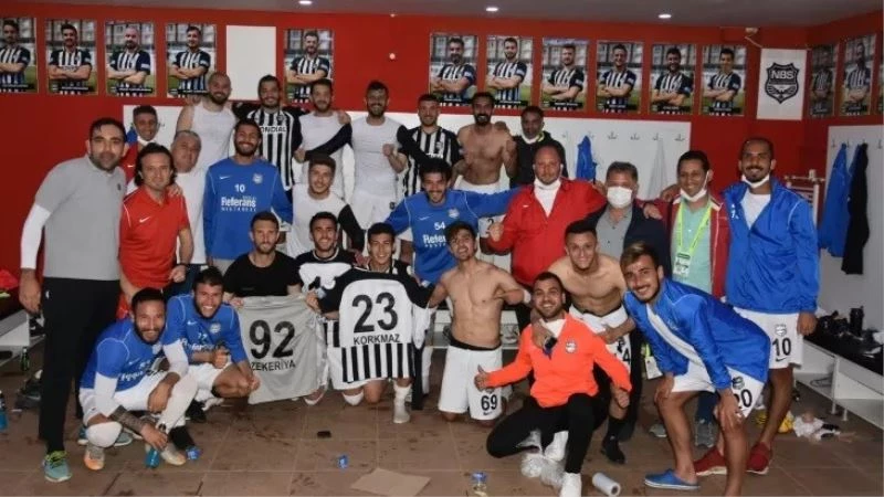 Nazilli Belediyespor şampiyon olarak 2’inci lige yükseldi
