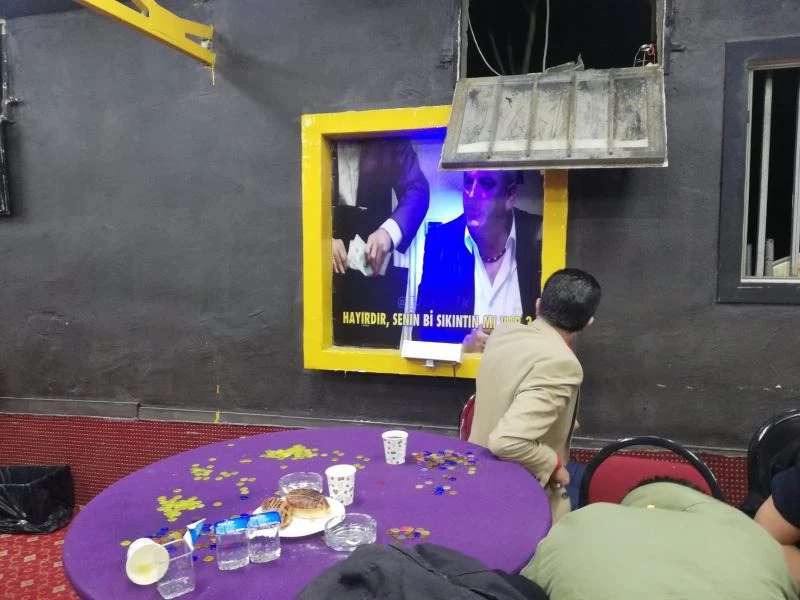 İzmir’de jandarmadan ‘Sabri Abi’ ismiyle kumar baskını
