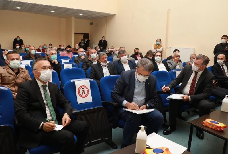 İkizdere’de açılması planlanan taş ocağı ile ilgili bilgilendirme toplantısı yapıldı
