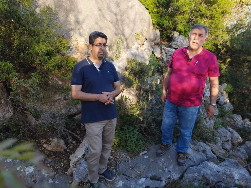 Kozan’da defineciler binlerce yıllık kültürel varlıkları talan etti
