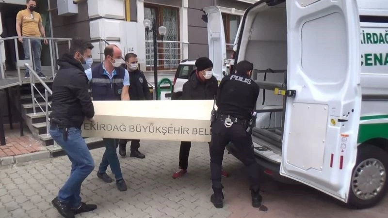 Doktor baba ve kızının ölü bulunmasına ilişkin sır perdesi aralanıyor
