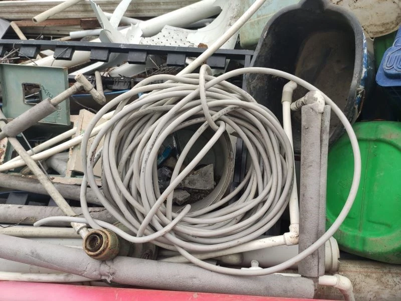 Ev ve işyerlerinden hırsızlık yapan 3 kişi gözaltına alındı
