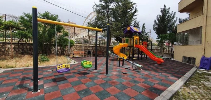 Down sendromlu İrem’in park hayali Derik Kaymakamı Aytemür sayesinde gerçek oldu
