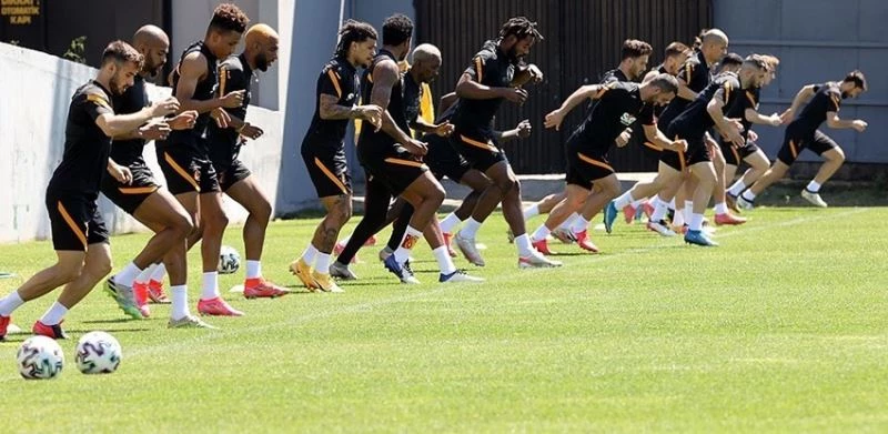 Galatasaray’da Falcao, Denizlispor maçında yok!