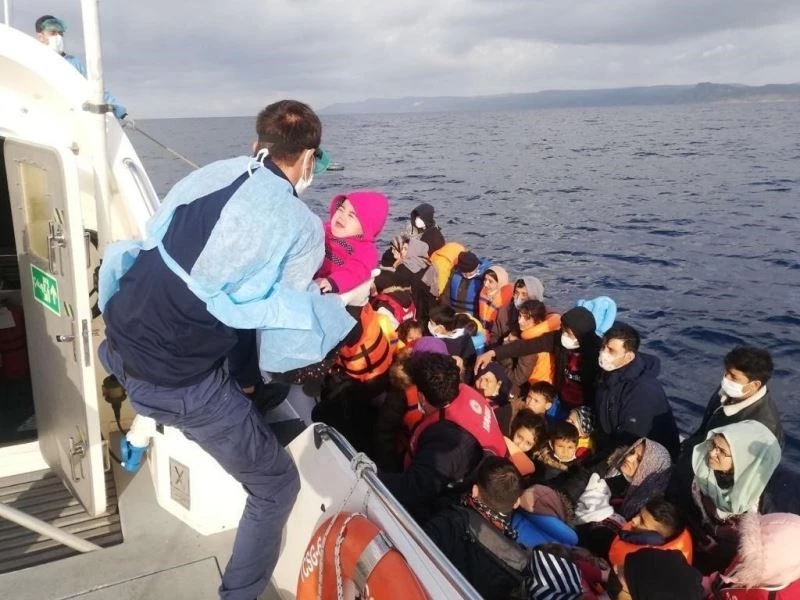 Çanakkale’de geçtiğimiz ay 520 düzensiz göçmen kurtarıldı
