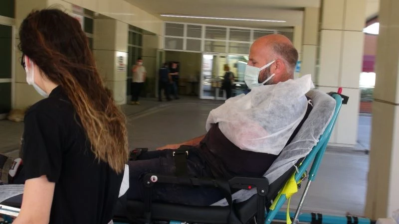 Katlanır forkliftten düşen şahıs yaralandı
