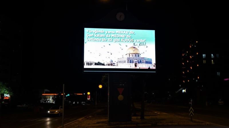 Kahramanmaraş’ta led ekranlardan Filistin’e destek
