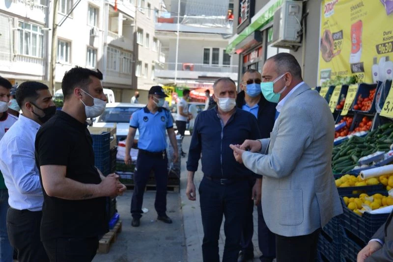 Başkan Sertaslan market denetiminde
