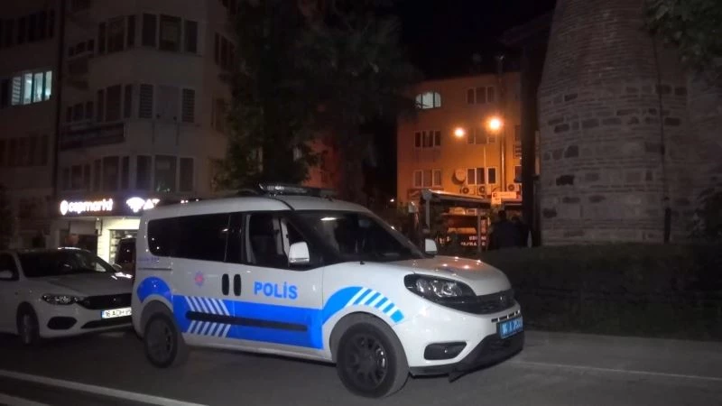 (Özel) Hırsızlar caminin aydınlatmasını çaldı...
