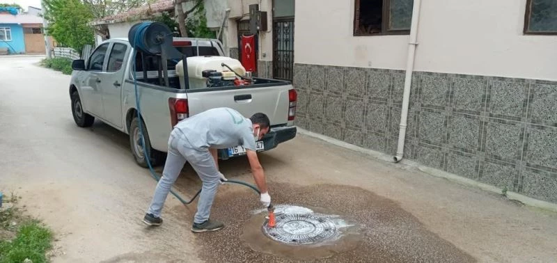 Osmangazi’den haşerelere karşı ilaçlama
