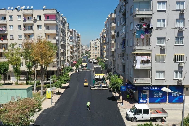 Mersin’in en işlek caddelerinde yenileme çalışması yapılıyor
