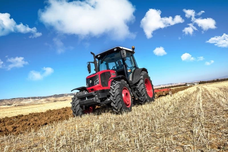 Erkunt Traktör, Türk çiftçisi için çalışmalarını sürdürüyor
