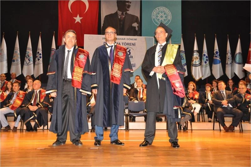 (Özel) 5 üniversite bitiren doktor herkese örnek oluyor
