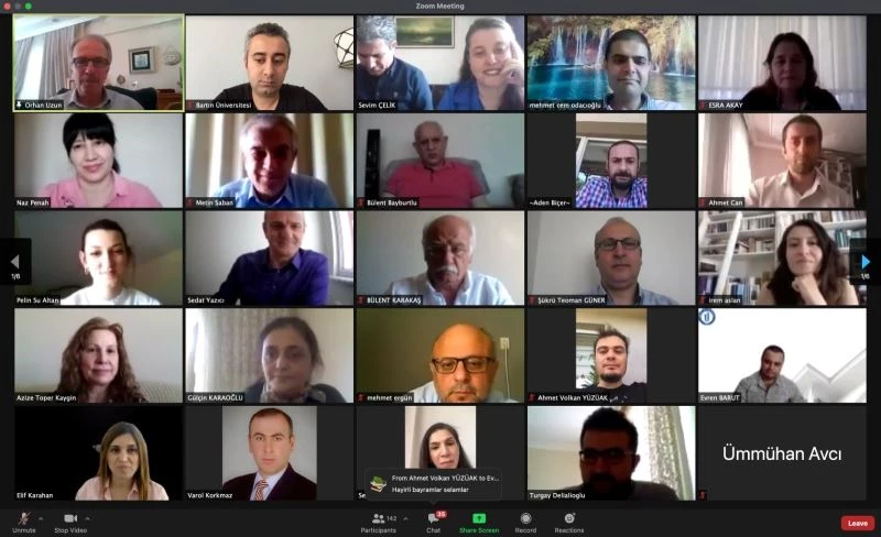 Bartın Üniversitesi ailesi çevrimiçi bayramlaşmada bir araya geldi
