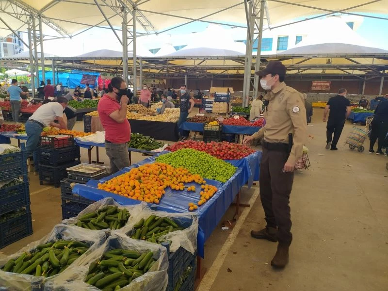 Kısıtlamaların son günlerinde Uşak’ta denetlemeler devam ediyor
