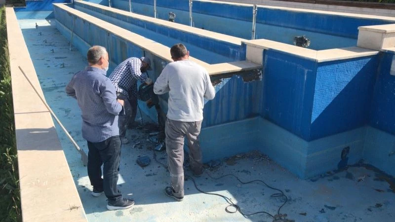 Süs havuzları yaza hazırlanıyor
