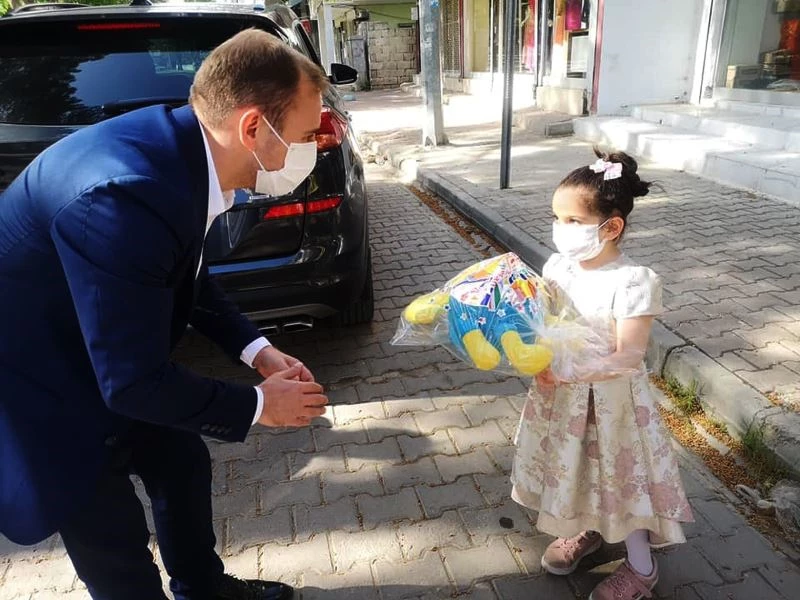 Doğum günü davetine mutlu eden cevap
