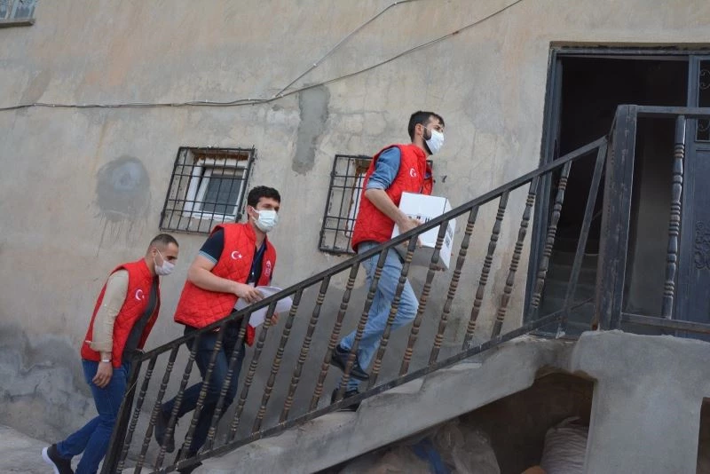 Vefa Sosyal Destek Grubu, vatandaşların ihtiyaçlarını karşılamaya devam ediyor
