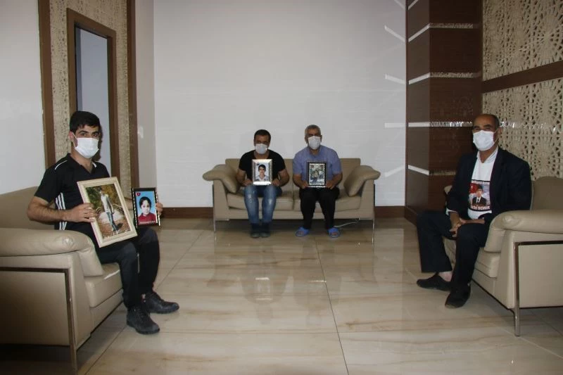 Evlat nöbetindeki babadan dağdaki çocuklara çağrı: “Vatanlarına dönsünler