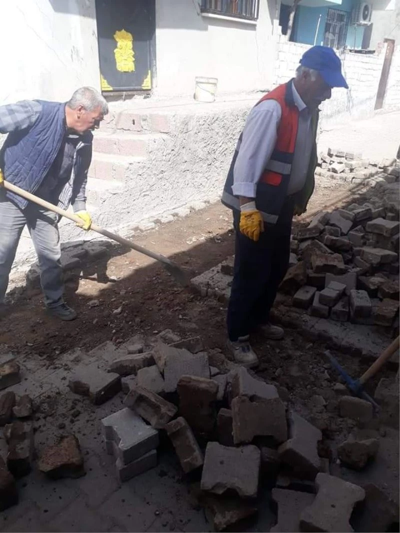 Bağlar Belediyesi tam kapanmada da hizmeti aksatmıyor
