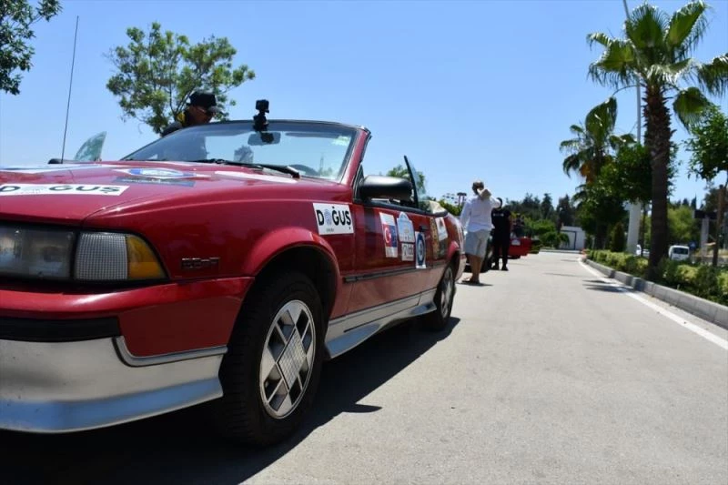 Europa-Orient/Doğu-Batı Dostluk ve Barış Rallisi Adana