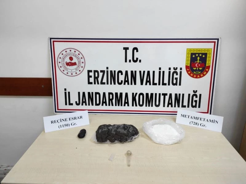 Erzincan’da 728 gram metamfetamin ile 1150 gram reçine esrar ele geçirildi
