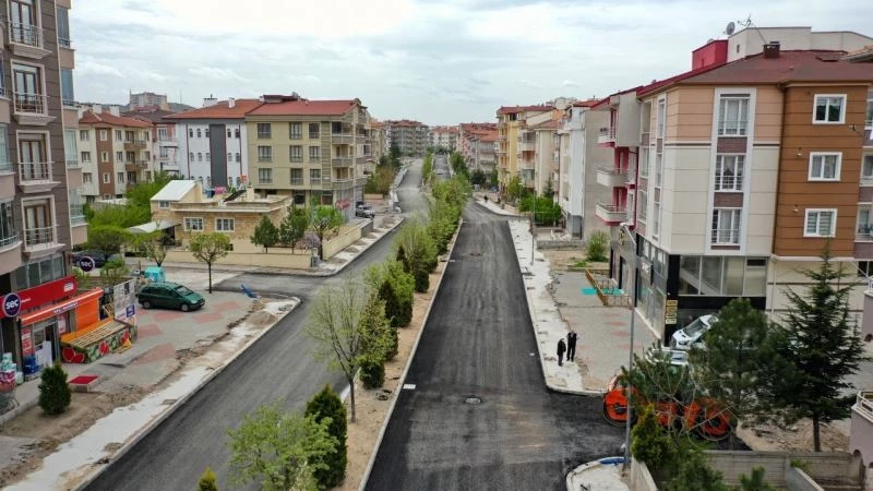 Göktürk Caddesindeki sıcak asfalt çalışması tamamlandı
