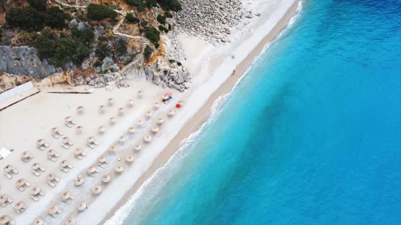 Turizm merkezleri Antalya ve Muğla