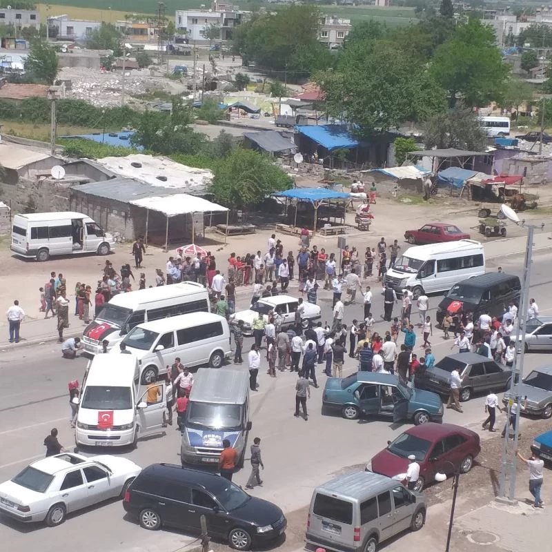 Roman Askerin Öldürülmesini Protesto Ettiler