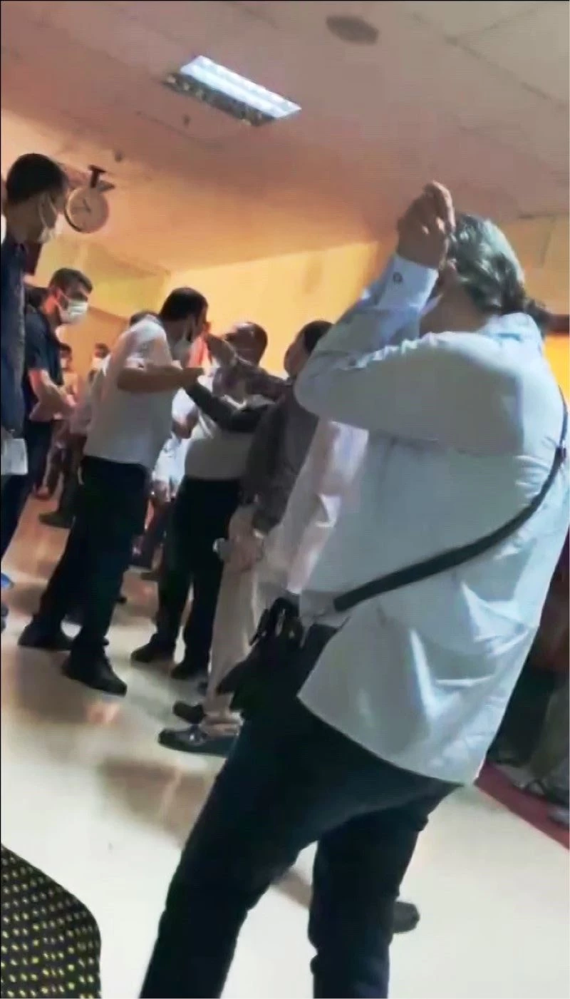 Hemşireyi ’Tok karınla gel’ dediğine pişman etti: Tehdit ve hakaretler havada uçuştu
