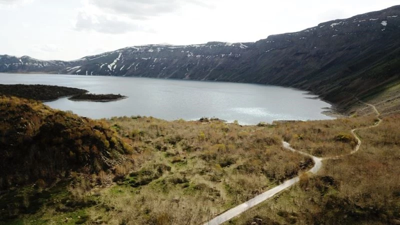 Nemrut Krater Gölü kısıtlamada sakinliğe büründü
