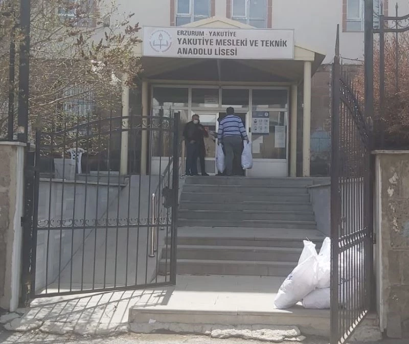 322 aileye ramazan yardımı yapıldı
