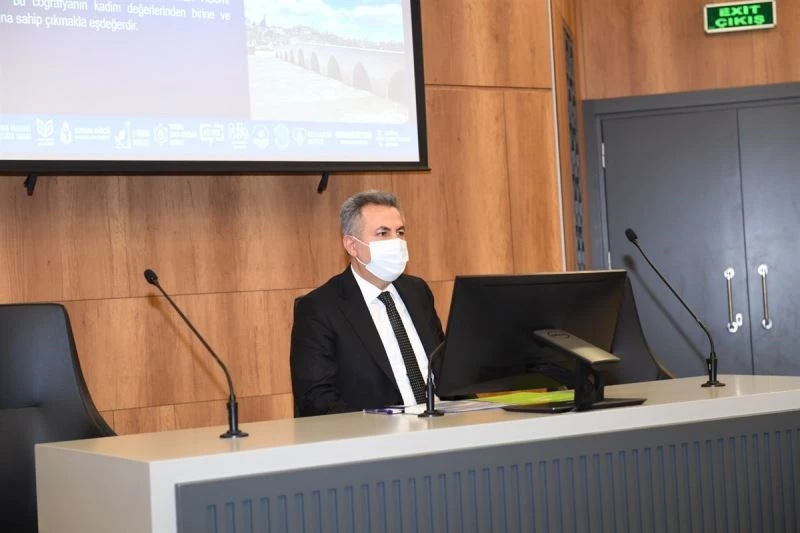 Adana’da tıbbi ve aromatik bitki üretimi yaygınlaşacak
