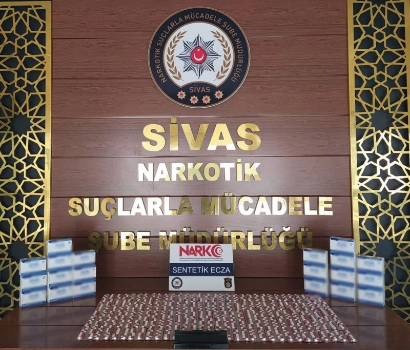 Birçok kişiyi zehirleyeceklerdi, polis ekiplerinin dikkatinden kaçmadı
