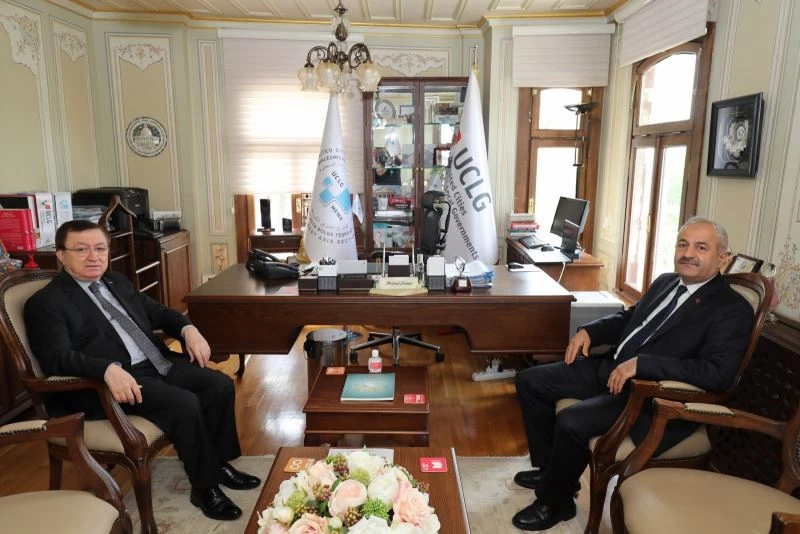 Başkan Büyükgöz, UCLG-MEWA toplantısına katıldı
