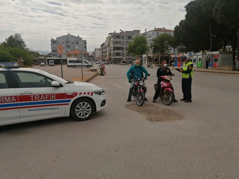 Jandarmadan bin 606 motosiklet ve traktöre denetleme
