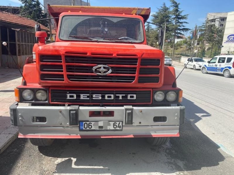 Arkadaşının kamyonunun plakası ile kurduğu oyunu polis bozdu

