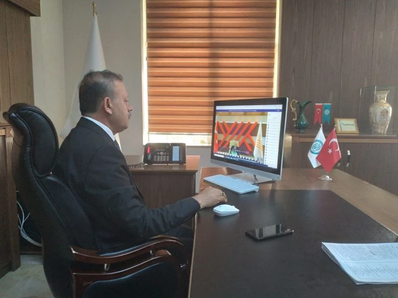 BEÜ Rektörü Elmastaş ’2021 Engelsiz Üniversite Ödülleri’ törenine katıldı
