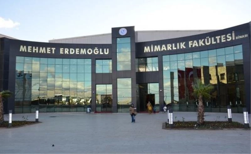 Mehmet Erdemoğlu Mimarlık Fakültesi ‘Turuncu Bayrak’ sahibi oldu
