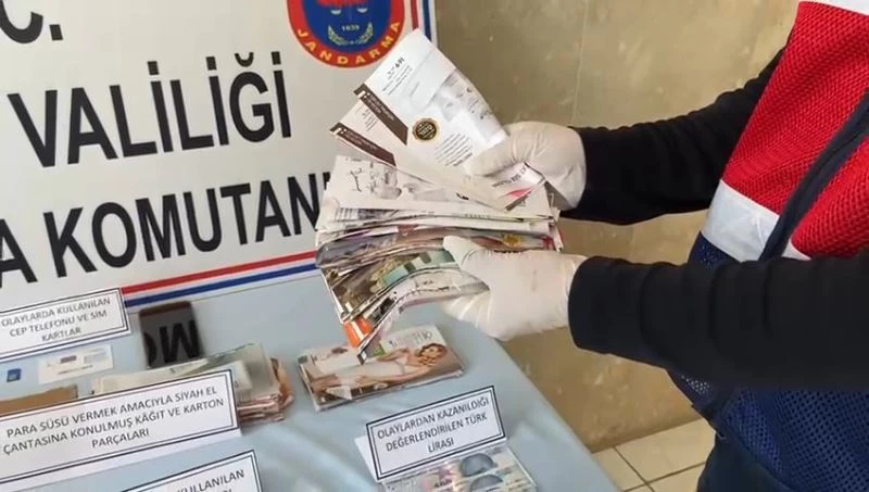 200 bin lirasını dolandırdıkları 3 mimara, kağıt parçalarını dahi çok gördüler
