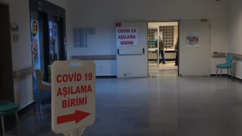 Aşı programında öncelikli gruba dahil edilen muhtarlarda aşı heyecanı
