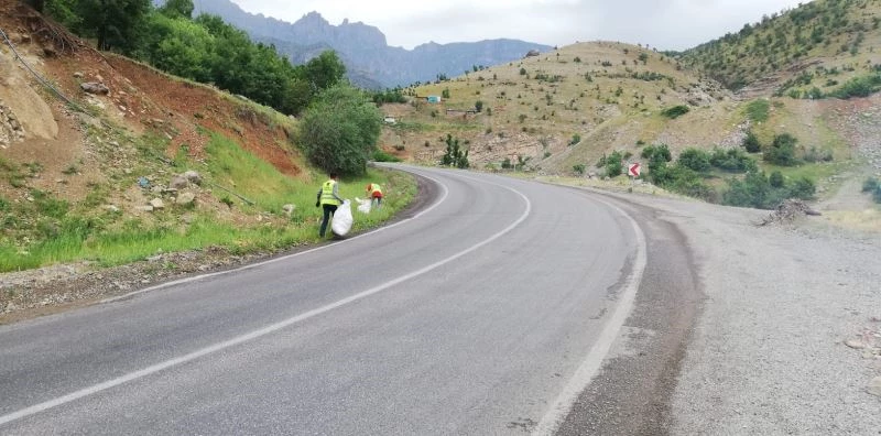 Şenoba Belediyesi’nin temizlik çalışmaları sürüyor
