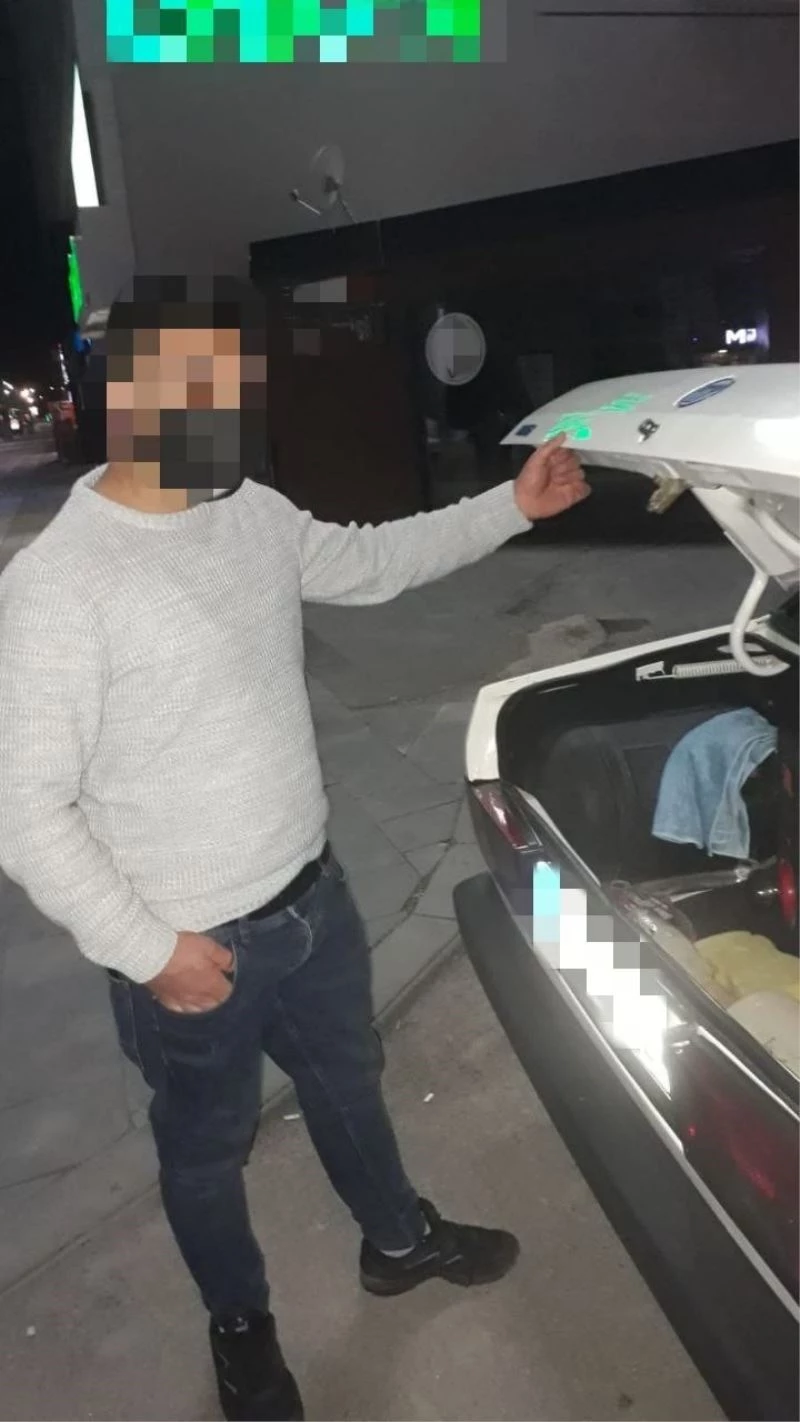 Drift atan sürücüye 7 bin 446 TL para cezası uygulandı, aracına el konuldu

