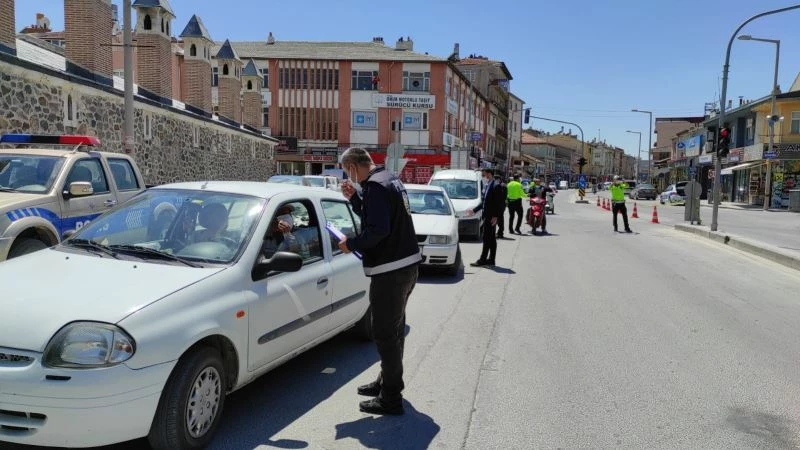 Karapınar’da polisten kısıtlama denetimleri

