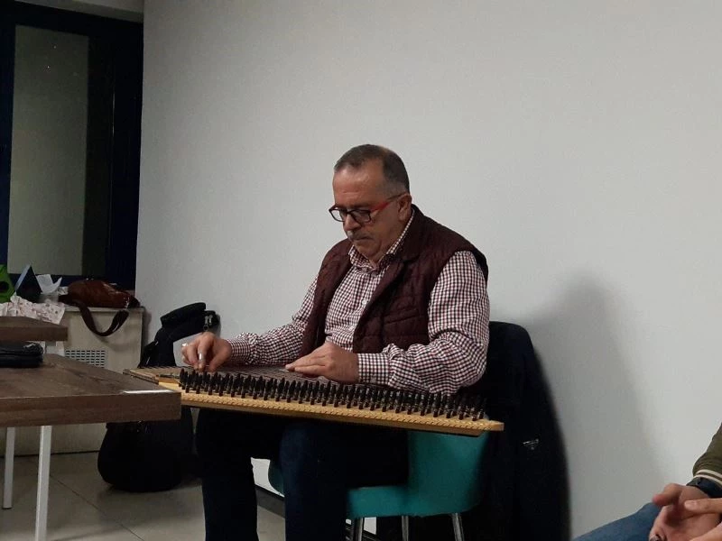 Amasyalı beste üstadlardan yeni ilahi  “Geldim Sana Döndüm Sana”
