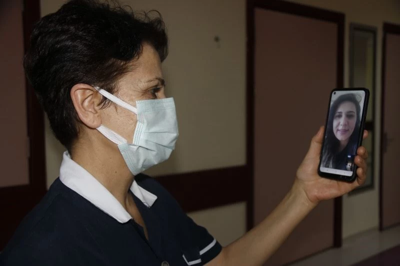 Salgının kahramanları Anneler Günü’nde de görevlerinin başında
